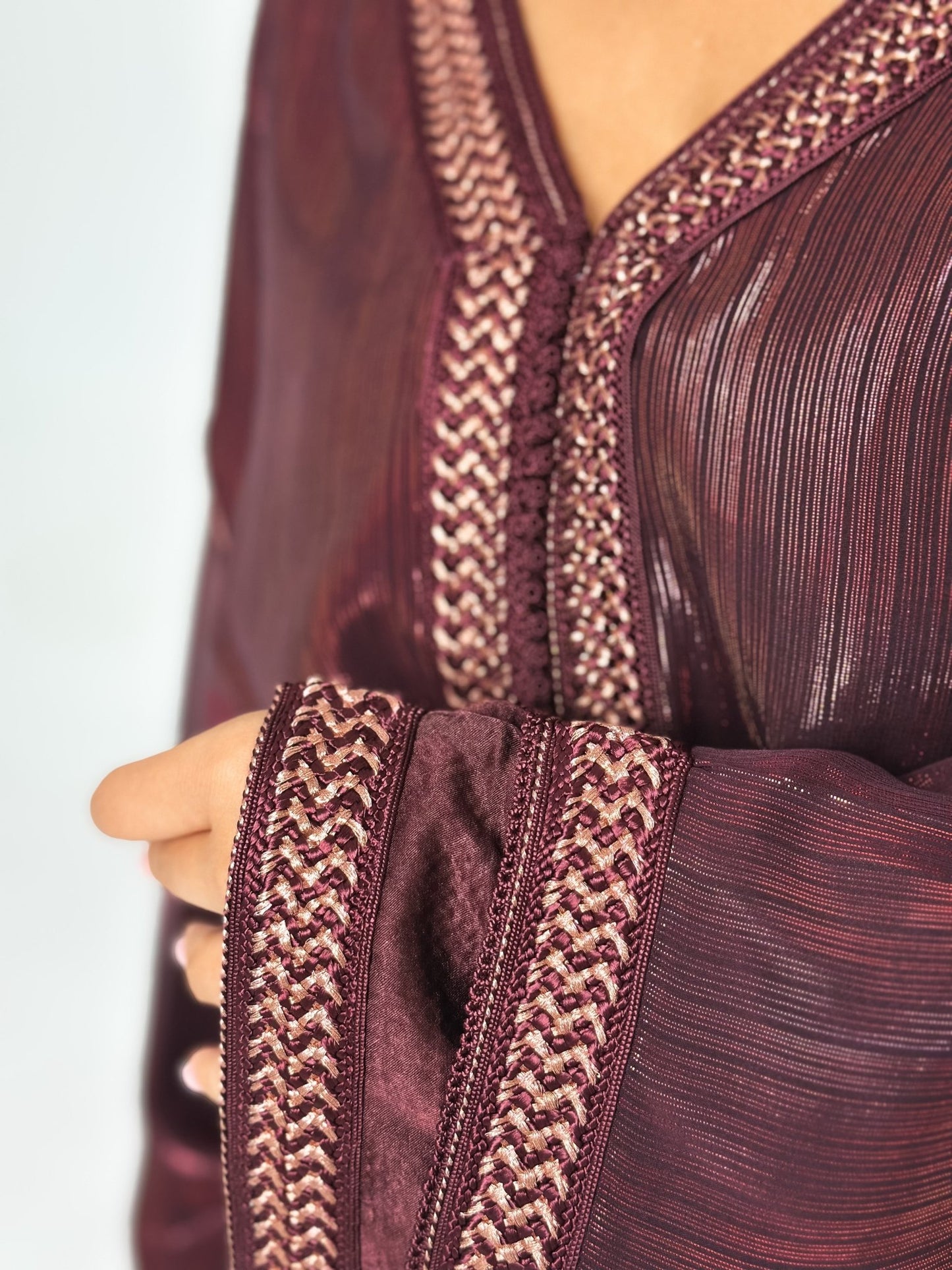 Rouj - YK Atelier