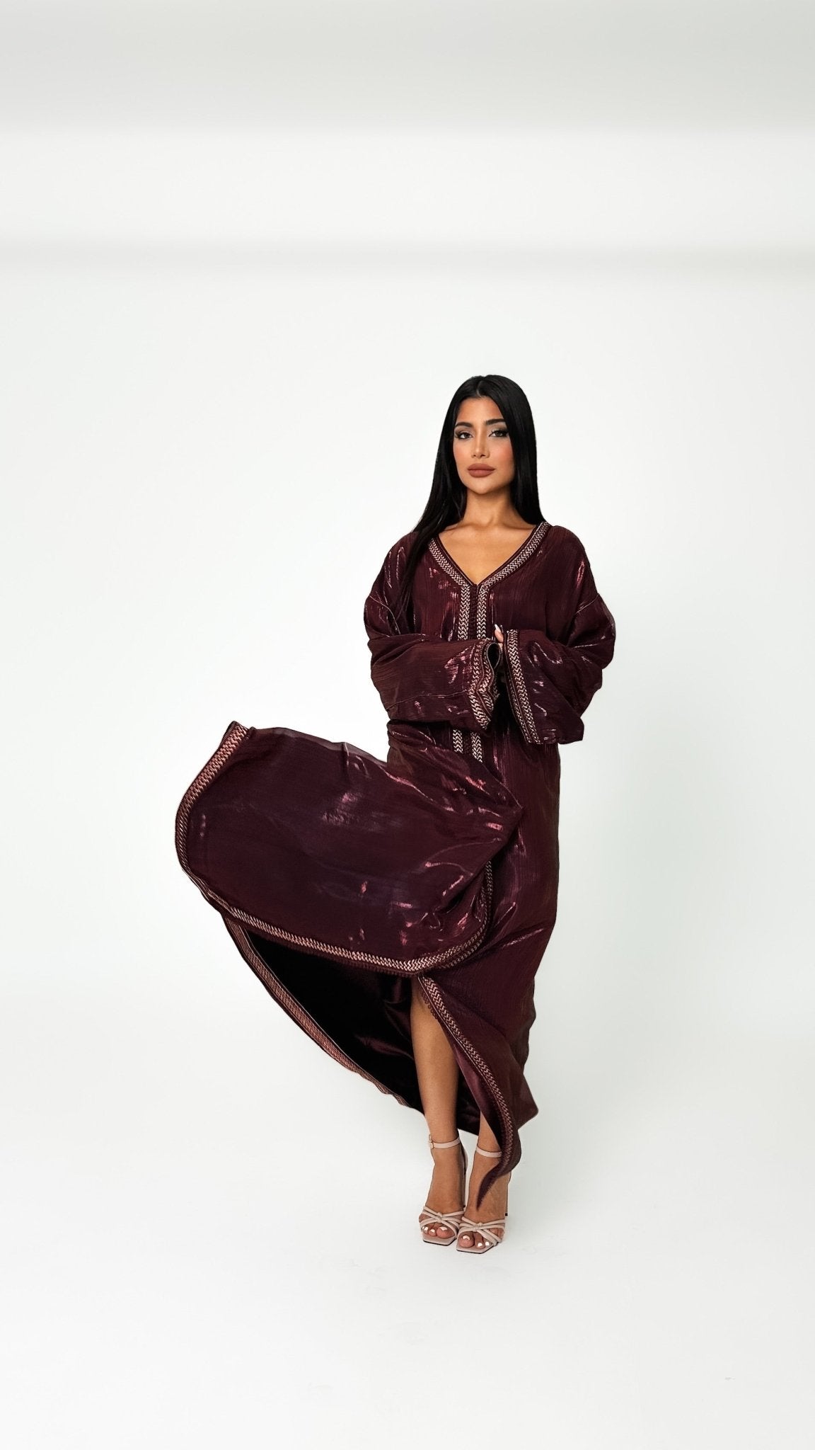 Rouj - YK Atelier